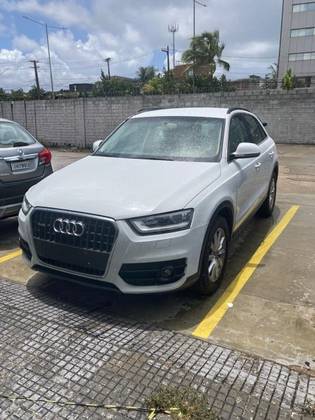 AUDI Q3 2.0 TFSI AMBIENTE QUATTRO 4P GASOLINA S TRONIC AUDI Q3 2.0 TFSI AMBIENTE QUATTRO 4P GASOLINA S TRONIC